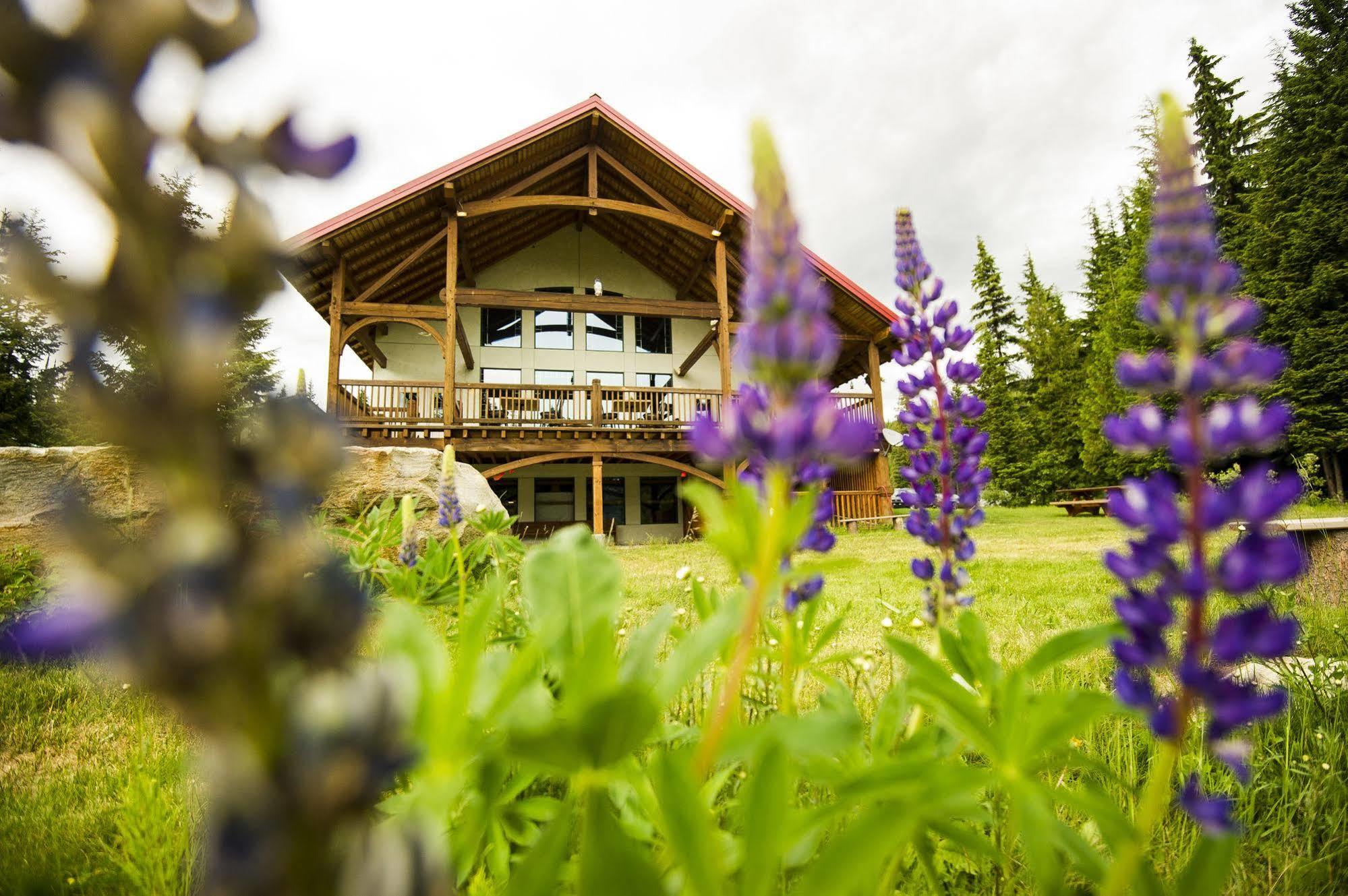 Heather Mountain Lodge Rogers Pass エクステリア 写真