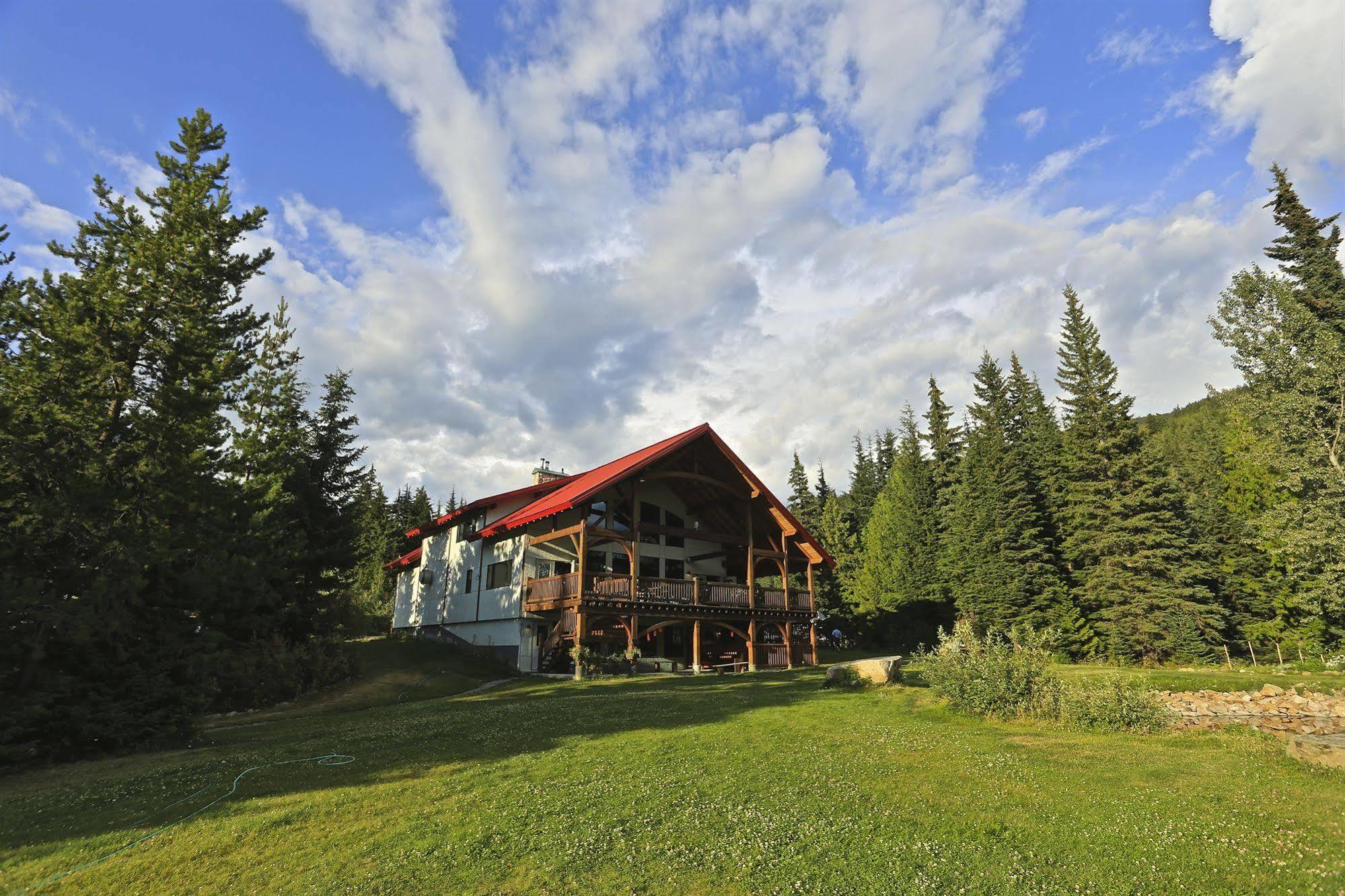 Heather Mountain Lodge Rogers Pass エクステリア 写真