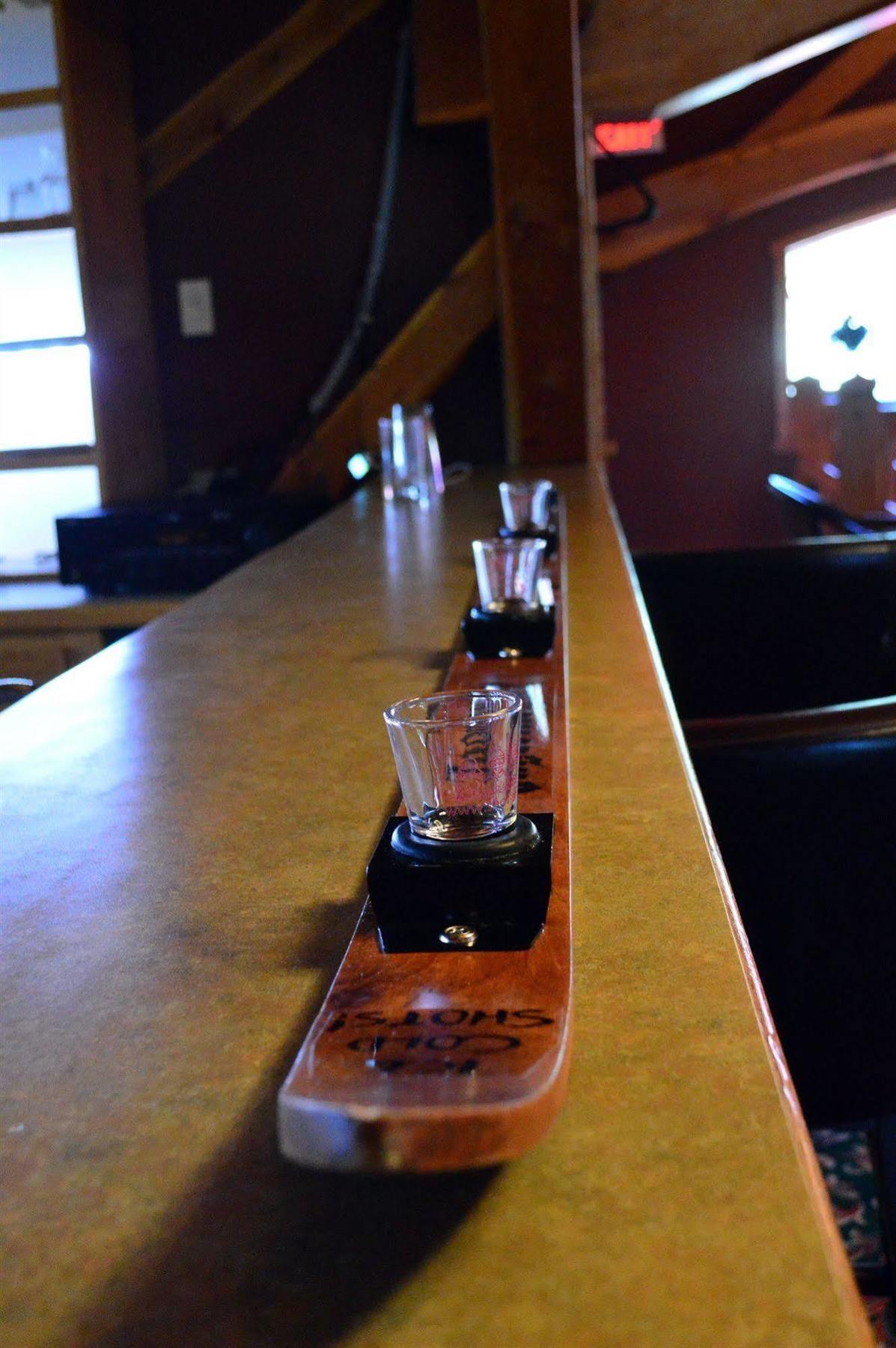 Heather Mountain Lodge Rogers Pass エクステリア 写真